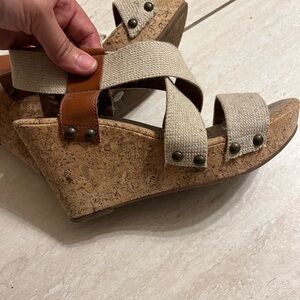 Lucky brand wedge sandal